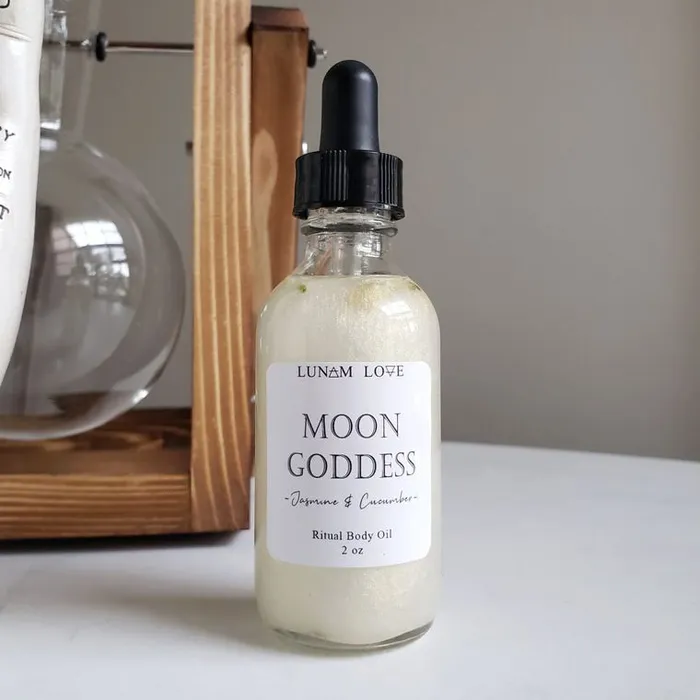 Moon Goddess Body Oil Lunam Love Earrings