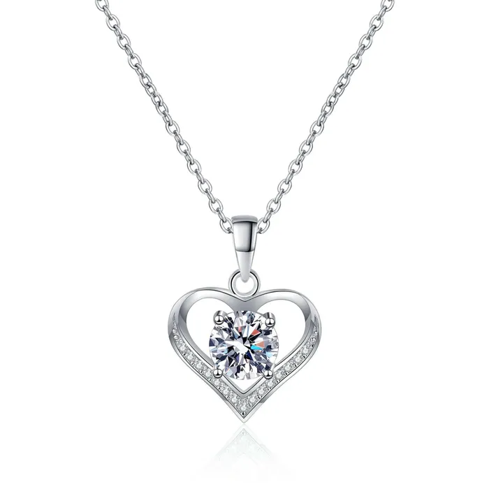 Trendolla Jewelry Beating Heart Sweet Moissanite Heart Necklace Necklaces
