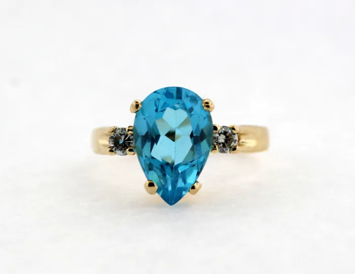 FULLERS PURCHASE FROM PUBLIC Rings Estate 14KY 350 Ct Blue Topaz And 17 Cttw Diamond Ring FULLERS PURCHASE FROM PUBLIC Rings Estate 14KY 350 Ct Blue Topaz And 17 Cttw Diamond Ring
