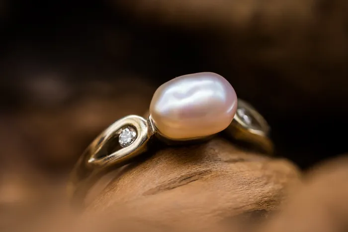 Art Fx Rings 14k White Gold Pink Pearl and Diamond Ring
