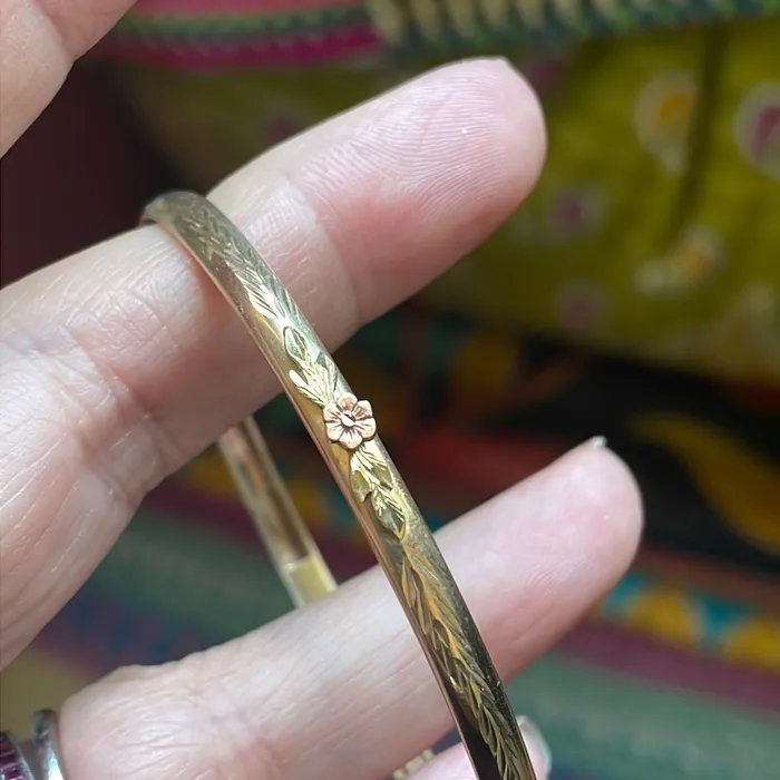 Flower Bracelet 10k Rose and Yellow Gold Vintage Vintage Paris Jewelry Bracelets