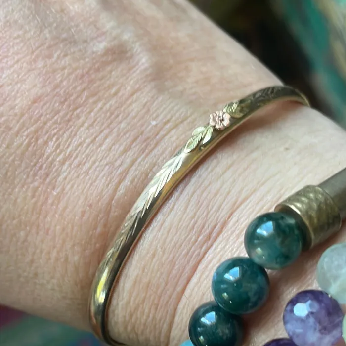 Flower Bracelet 10k Rose and Yellow Gold Vintage Vintage Paris Jewelry Bracelets