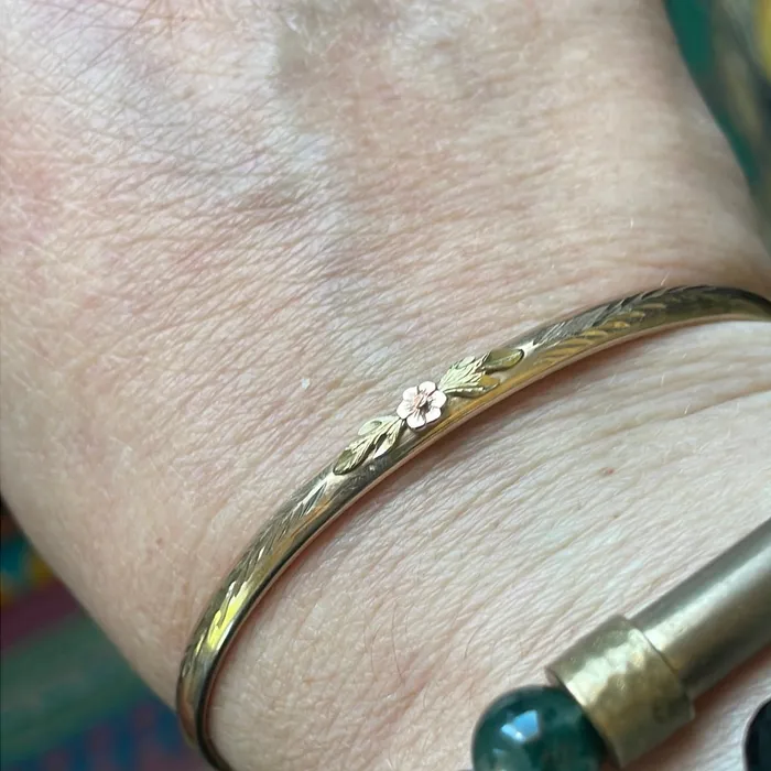 Flower Bracelet 10k Rose and Yellow Gold Vintage Vintage Paris Jewelry Bracelets