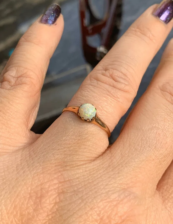 Opal Solitaire Ring Opal Gold Ring 9k Gold Engagement Ring Wedding Ring Vintage Jewelry Love Vintage Paris Rings