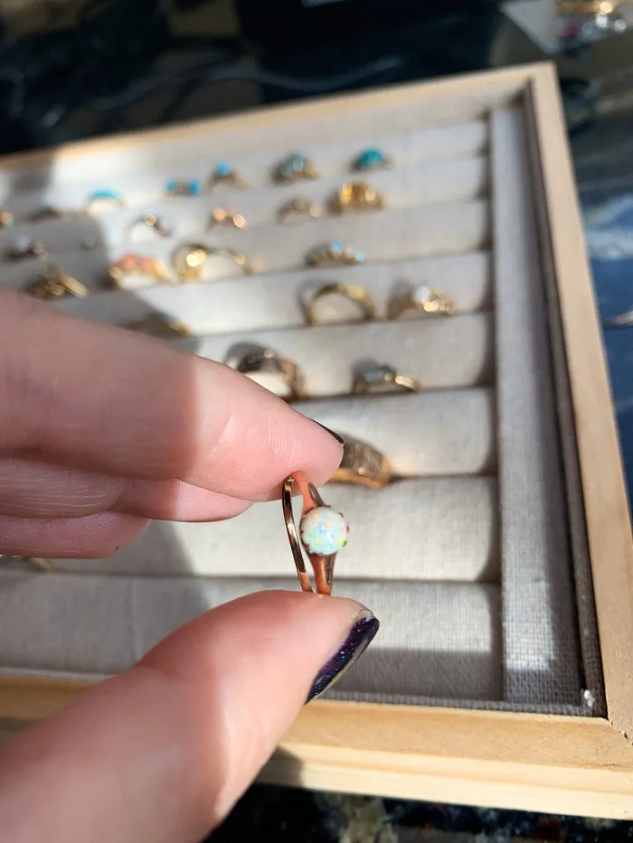 Opal Solitaire Ring Opal Gold Ring 9k Gold Engagement Ring Wedding Ring Vintage Jewelry Love Vintage Paris Rings