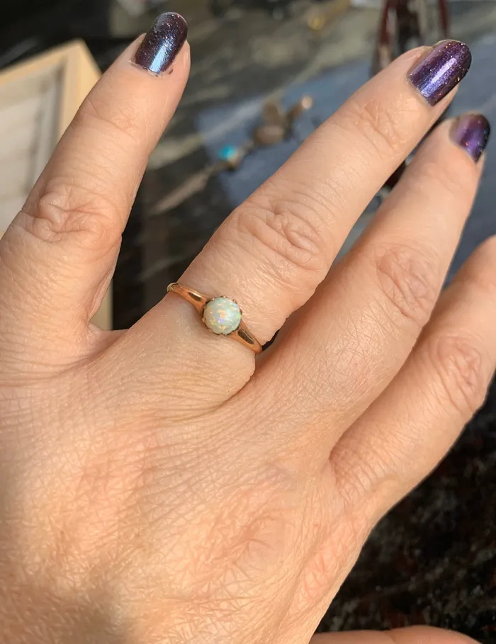 Opal Solitaire Ring Opal Gold Ring 9k Gold Engagement Ring Wedding Ring Vintage Jewelry Love Vintage Paris Rings