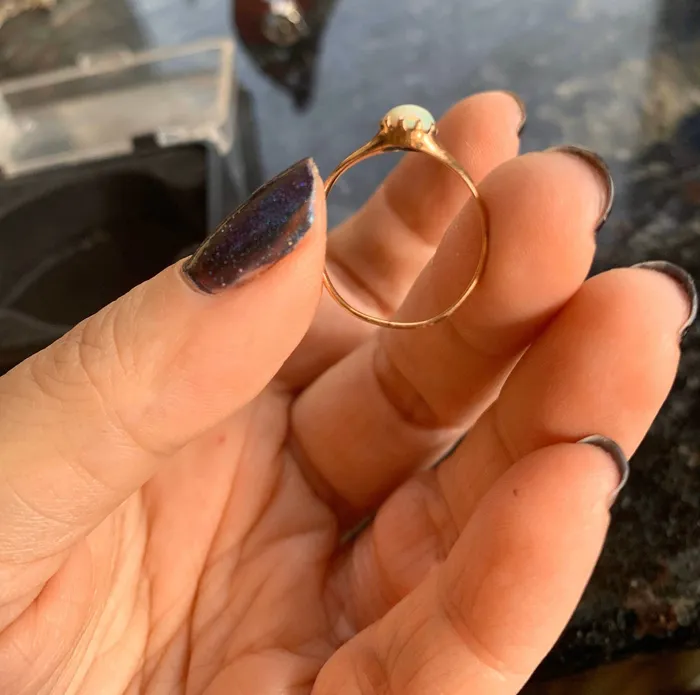 Opal Solitaire Ring Opal Gold Ring 9k Gold Engagement Ring Wedding Ring Vintage Jewelry Love Vintage Paris Rings