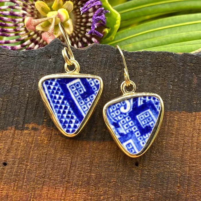 Crucian Gold Earrings Geometric Maze 14k Gold Earrings