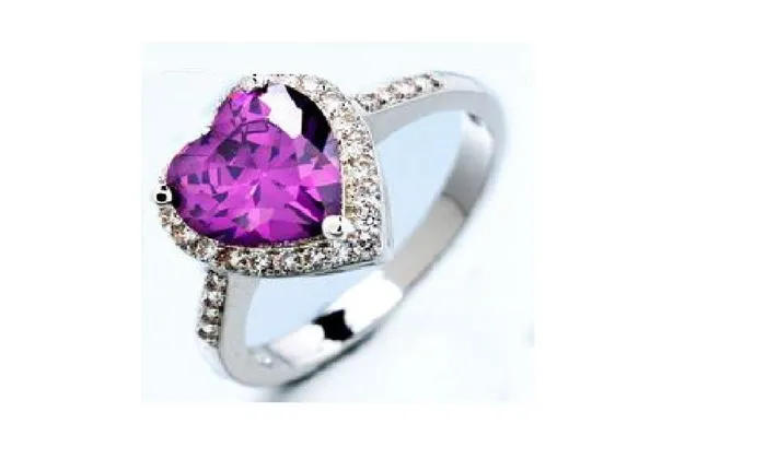 Necklaces sparklingselections Fashion Elegant Heart Wedding Rings