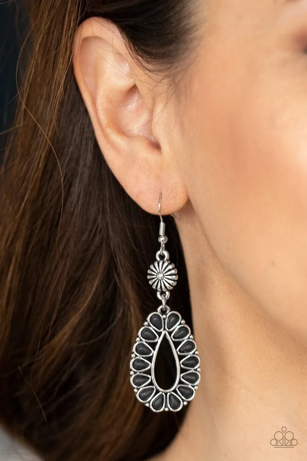 Paparazzi Accessories Earrings Stone Orchard Black Earrings Jewelry by Bretta