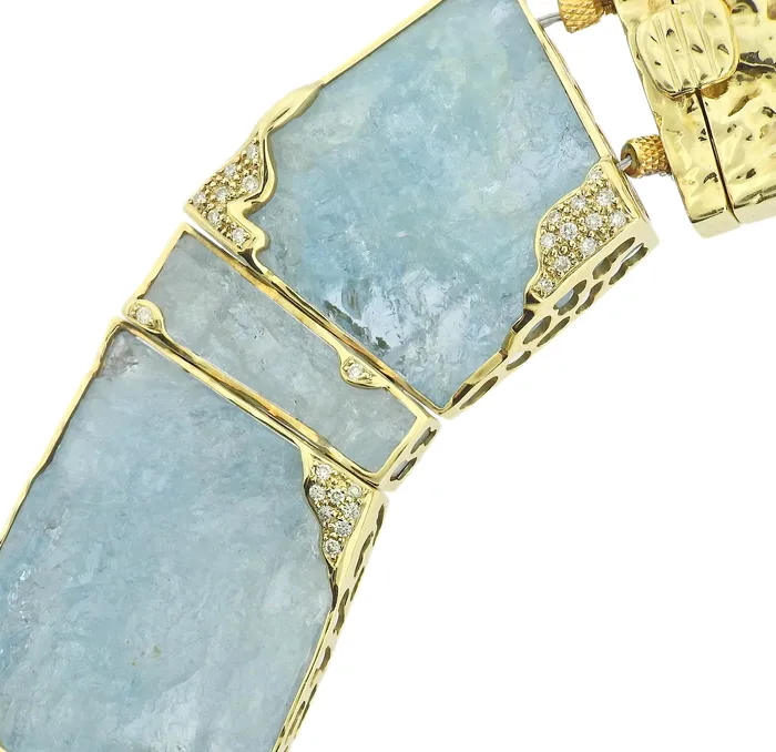 Winc Necklaces Robert Wander for Winc Natural Aquamarine Hammered Gold Diamond Necklace