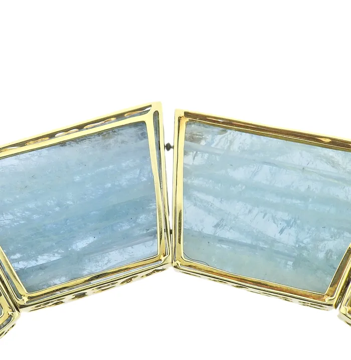 Winc Necklaces Robert Wander for Winc Natural Aquamarine Hammered Gold Diamond Necklace