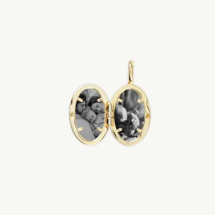 Camile Stone North Star Oval Photo Locket Necklace Necklaces