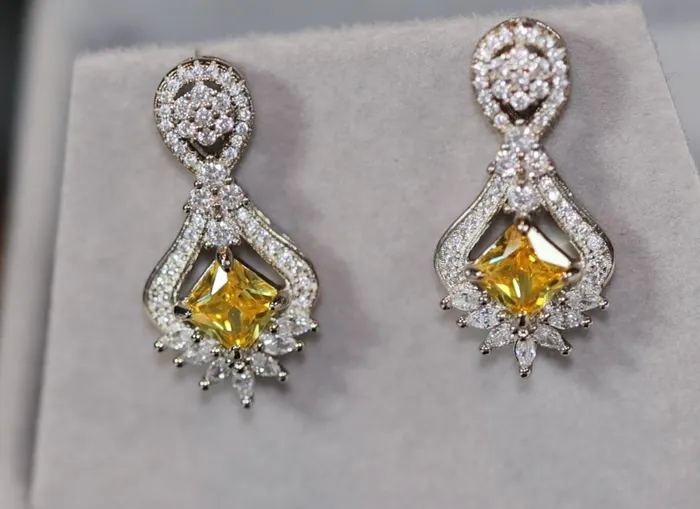 Earrings Lab Diamonds London Drop Earrings Princess Cut Diamond Earrings Yellow Diamond Earrings Classy Diamond Earrings Womens Earrings Dangle Earrings