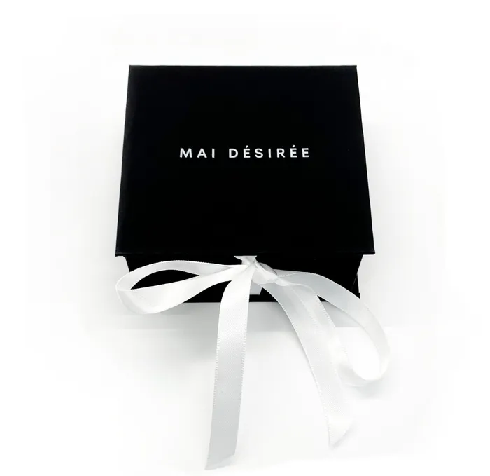 Mai Dsire Necklaces BROOKLYN SILVER FIGARO CHAIN NECKLACE