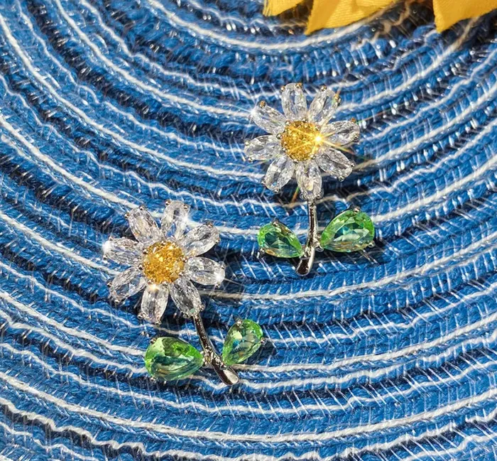 Minx London Earrings Womens Earrings Yellow Diamond Earrings Diamond Earrings Diamond Ear Studs Flower Earrings Womens Ear Studs Floral Ear Studs