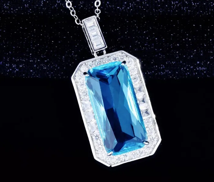 Minx London Womens Necklace Blue Emerald Necklace Aquamarine Diamond Necklace Blue Diamond Pendant Emerald Diamond Pendant Emerald Pendant Necklaces