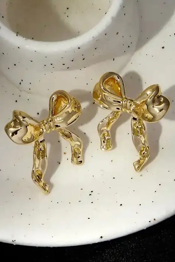 Nash Grey Wholesale Earrings Natural Elements Gold Bow Stud Earrings