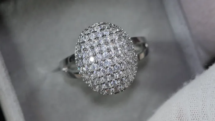Rings Lab Diamonds London Diamond Engagement Ring Oval Diamond Ring Oval Ring Oval Engagement Ring Wedding Ring Womens Engagement Ring Diamond Ring Cheap Engagement Ring